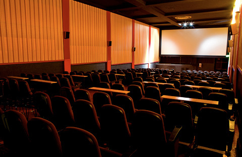 Portland's Laurelhurst Theater | Modern Cinema, Independent Art ...